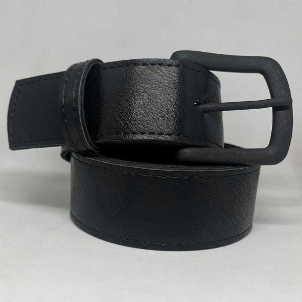 Hombre hebilla negra (35mm)